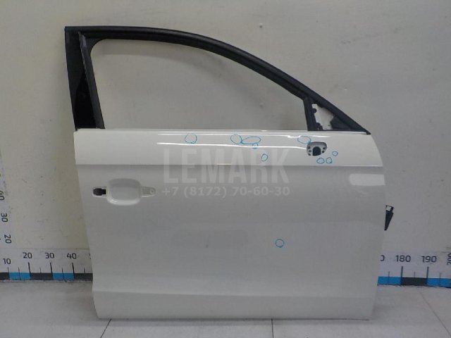 Дверь передняя правая