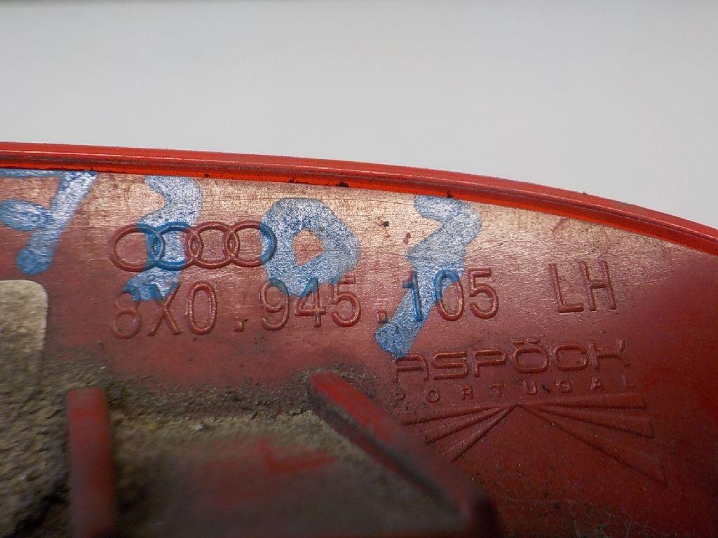 Отражатель в бампер задний левый для  Audi A4 [B8] Allroad 2009-2015