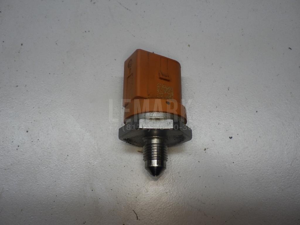 Датчик давления топлива