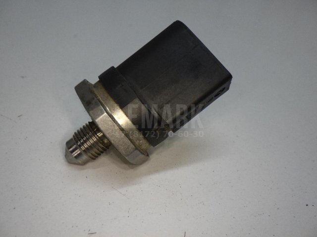 Датчик давления топлива