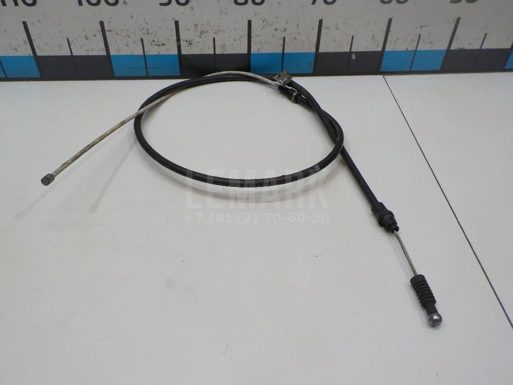 Трос стояночного тормоза