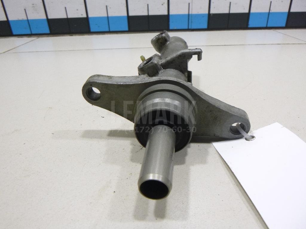 Цилиндр тормозной главный