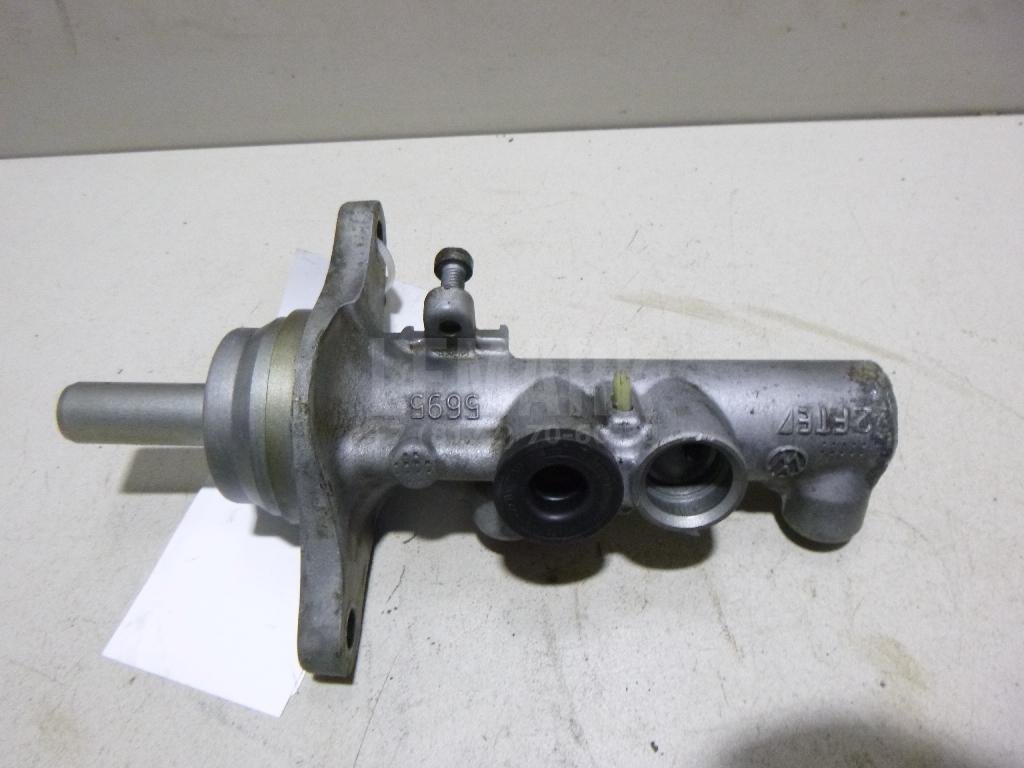 Цилиндр тормозной главный