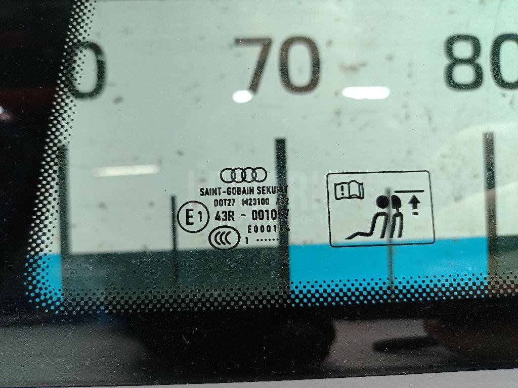 Стекло кузовное глухое левое