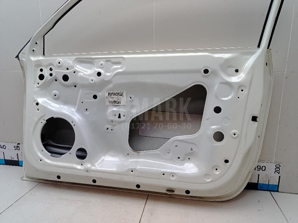 Дверь передняя правая
