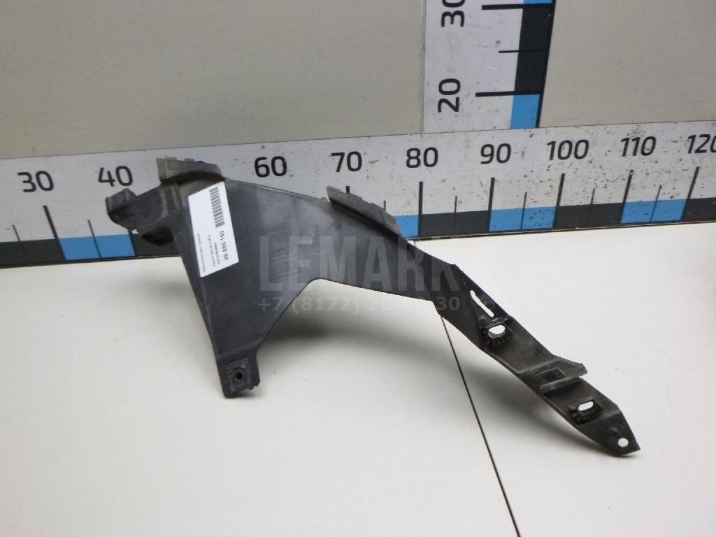 Кронштейн фар правый для  Audi A5/S5 (F5) 2017