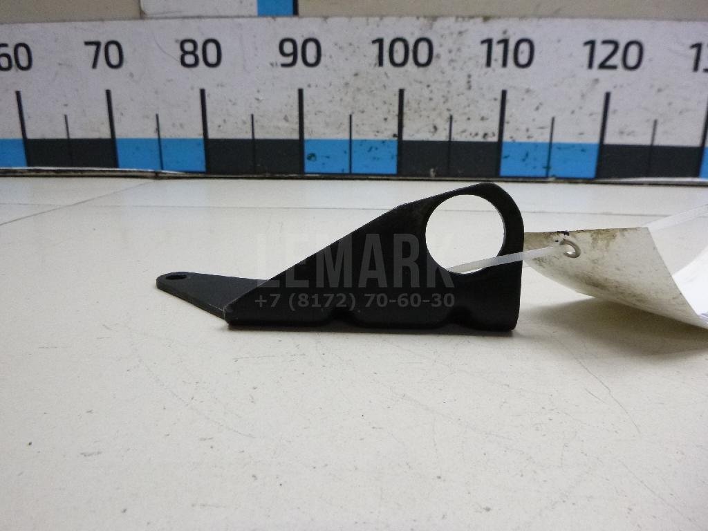 Кронштейн крепления троса КПП