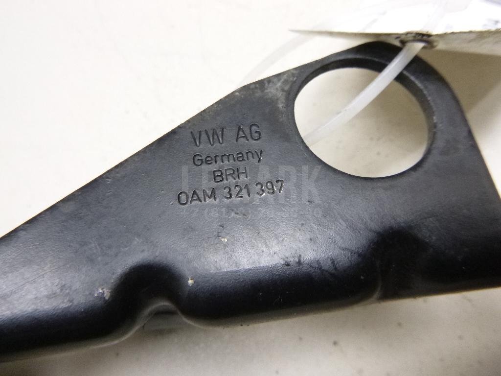 Кронштейн крепления троса КПП