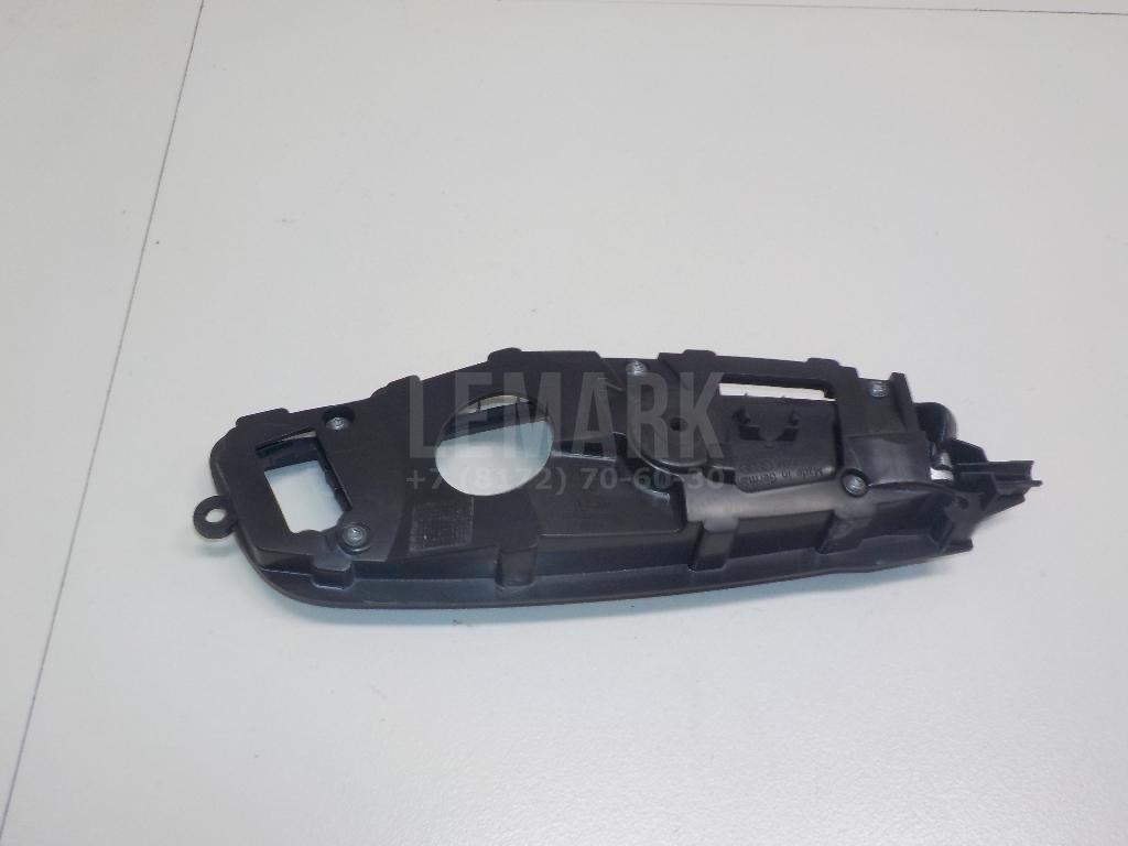 Ручка двери передней внутренняя левая