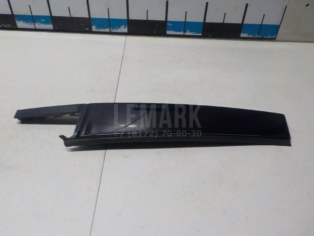 Накладка двери задней правой