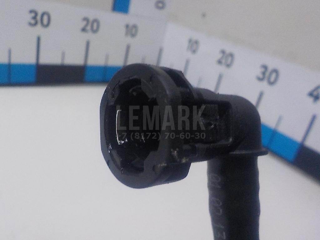 Шланг вакуумного усилителя тормоза