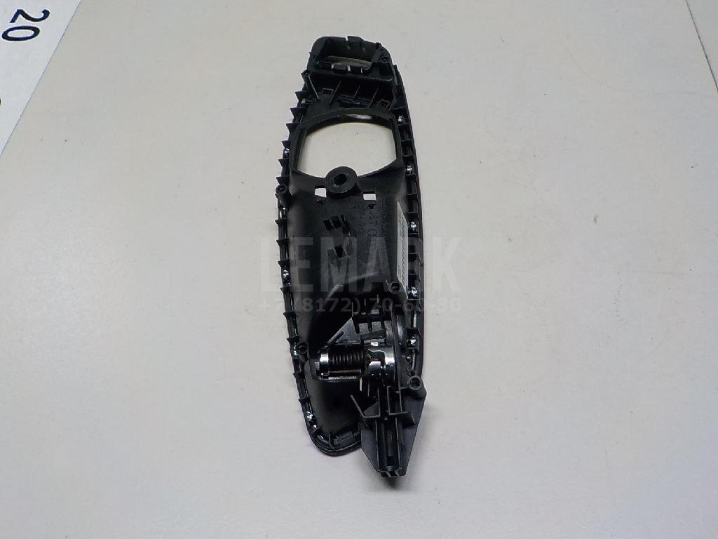 Ручка двери передней внутренняя правая