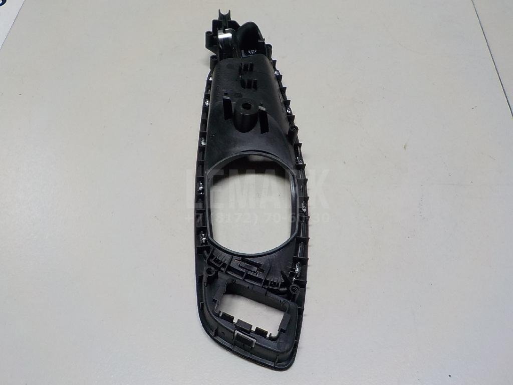 Ручка двери передней внутренняя правая