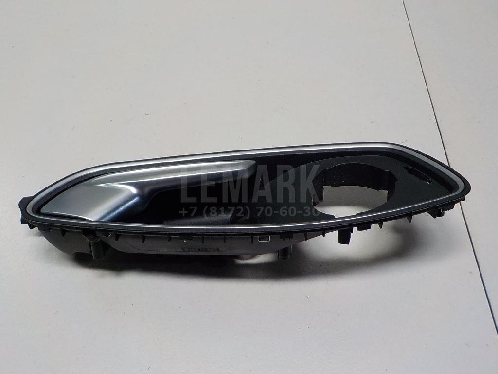 Ручка двери задней внутренняя правая