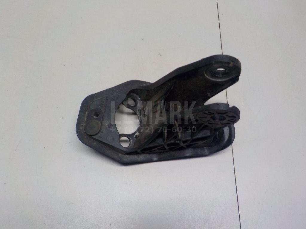 Кронштейн педали сцепления