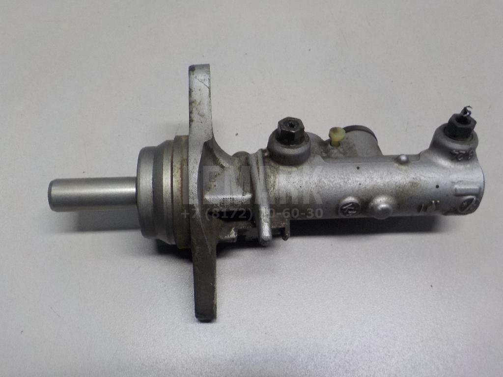 Цилиндр тормозной главный