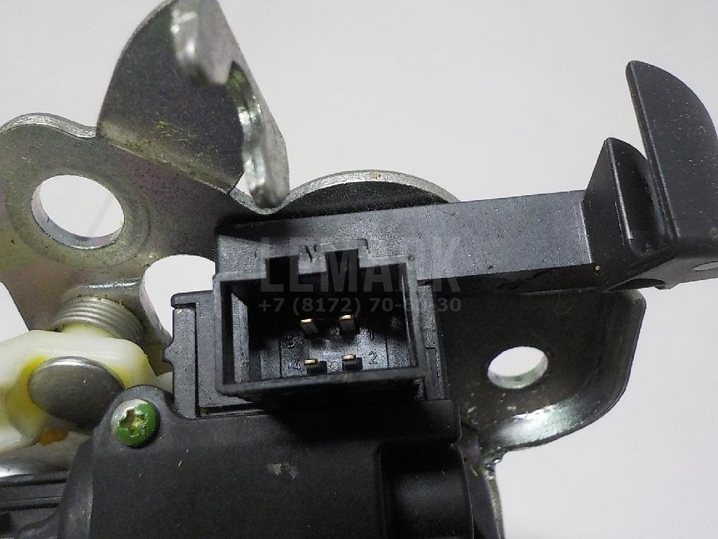 Замок багажника