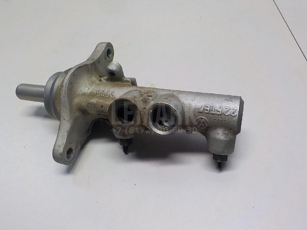 Цилиндр тормозной главный