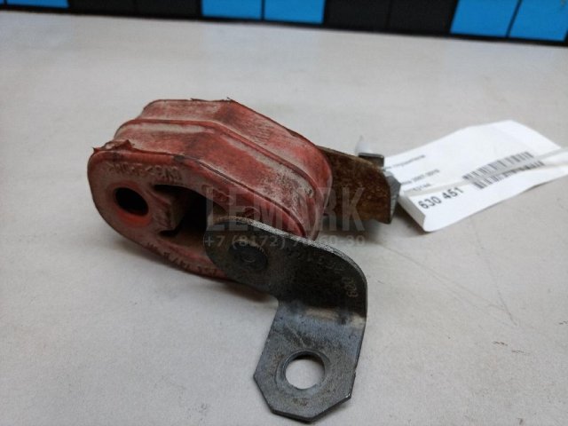 Кронштейн глушителя