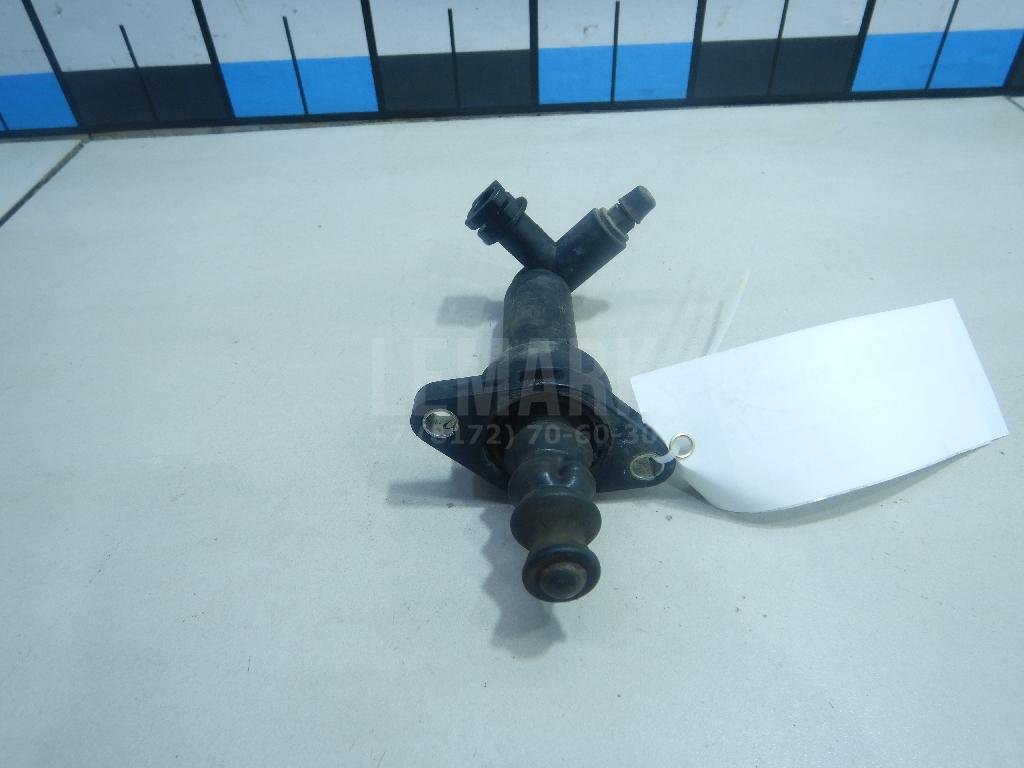 Цилиндр сцепления рабочий