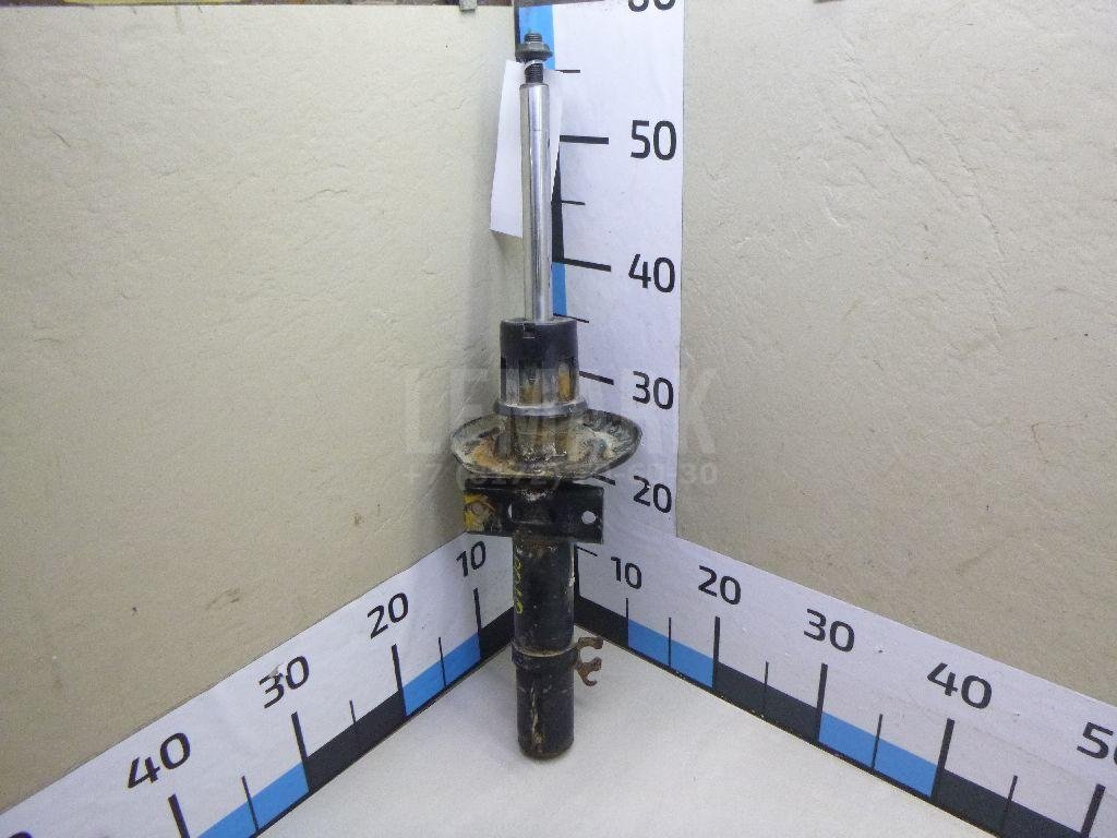 Амортизатор передний