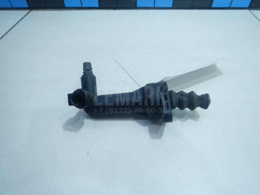 Цилиндр сцепления рабочий