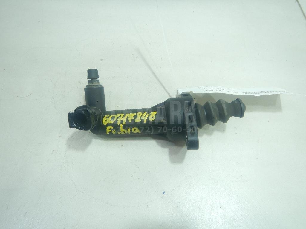 Цилиндр сцепления рабочий