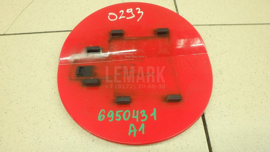 Лючок бензобака