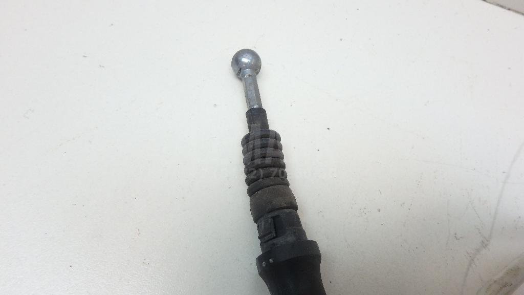 Трос стояночного тормоза