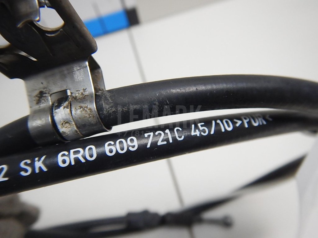 Трос стояночного тормоза