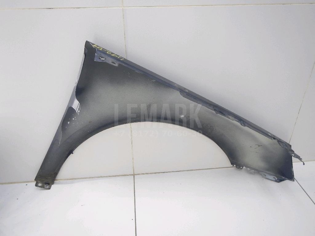 Крыло переднее левое