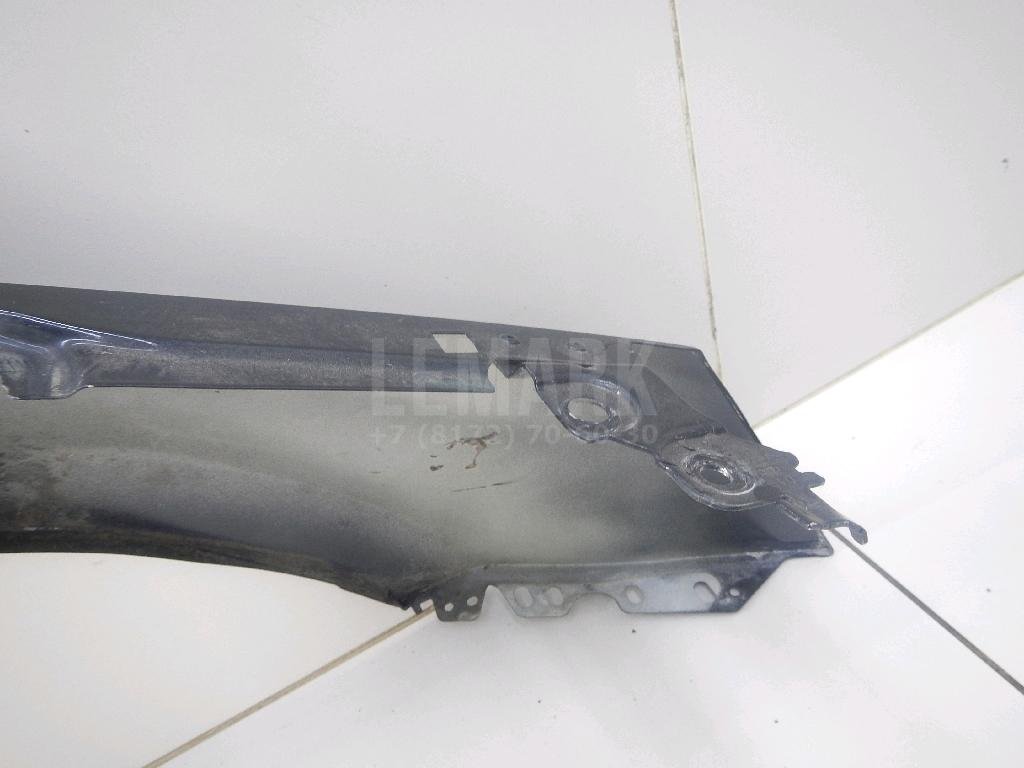 Крыло переднее левое