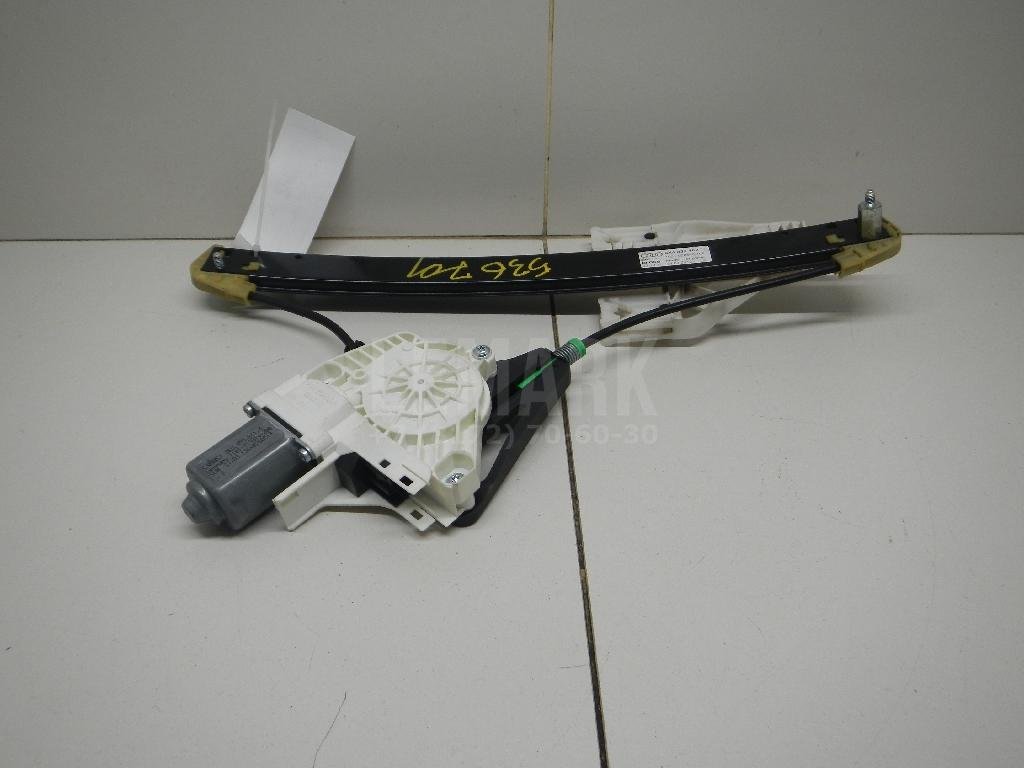 Стеклоподъемник электр. задний правый