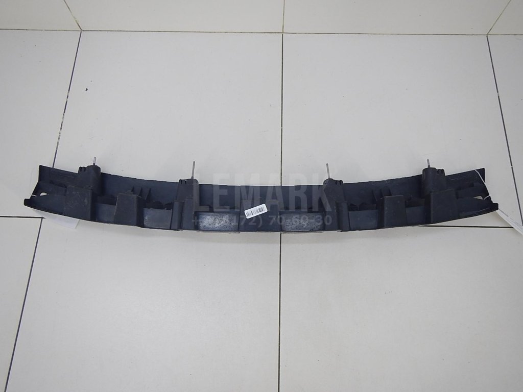 Кронштейн заднего бампера для  Audi 80/90 [B3] 1986-1991