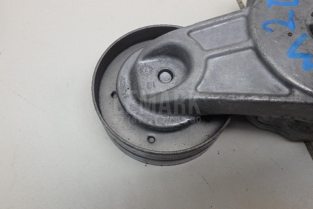 Ролик-натяжитель ручейкового ремня