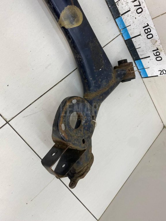 Балка задняя