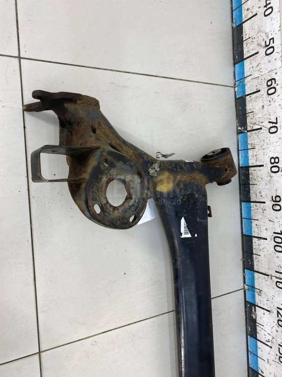 Балка задняя