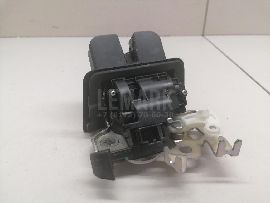 Замок багажника