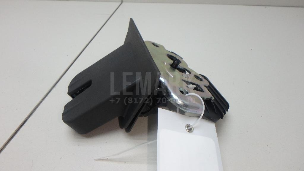 Замок багажника