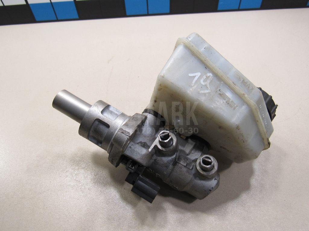 Цилиндр тормозной главный