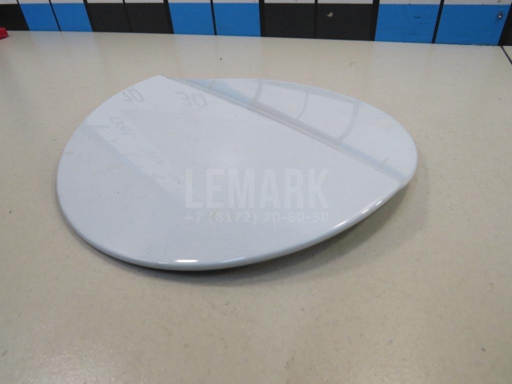 Лючок бензобака