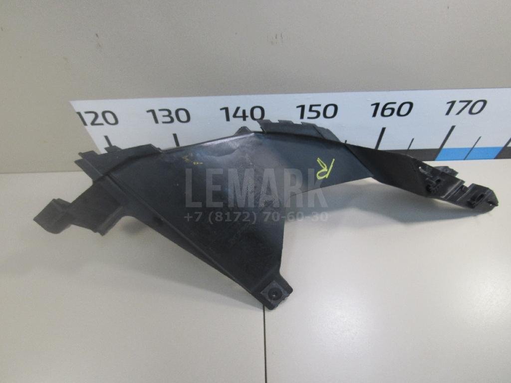 Кронштейн фар правый