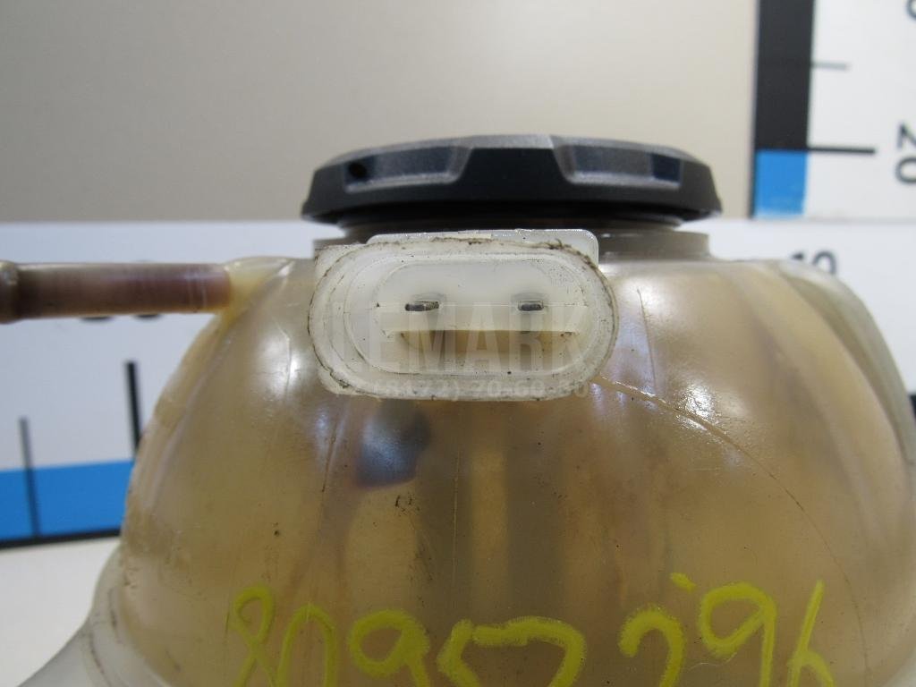 Бачок расширительный