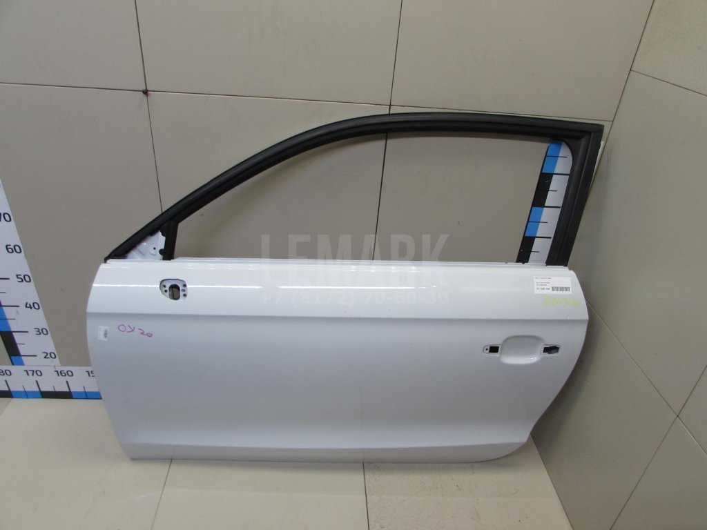 Дверь передняя левая