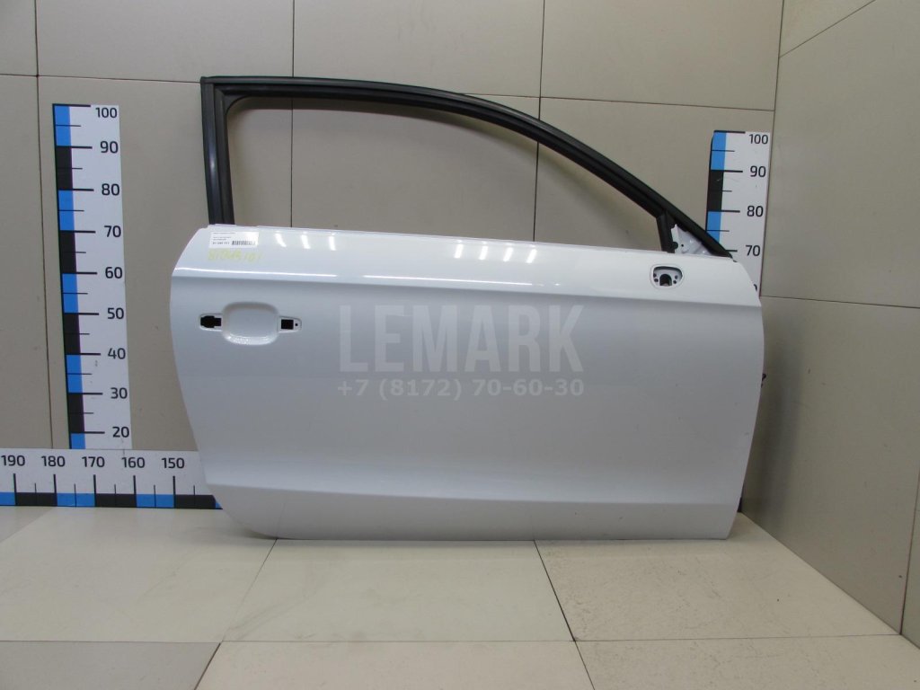 Дверь передняя правая