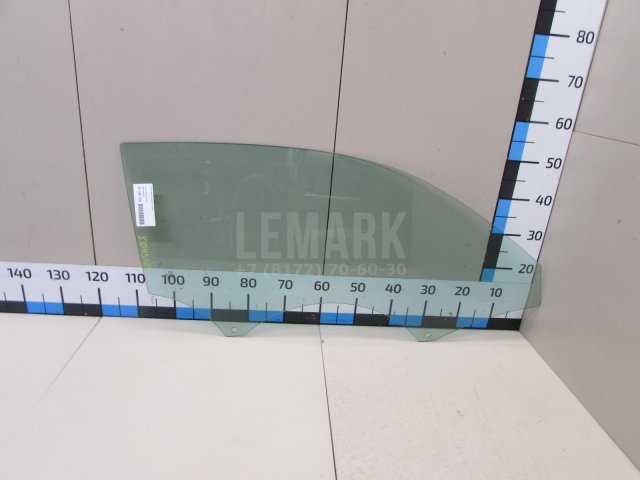 Стекло двери передней правой