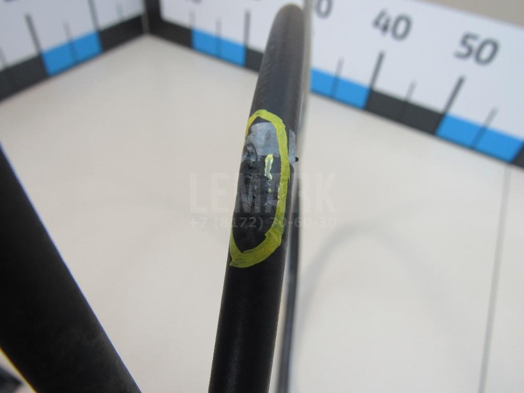 Трос стояночного тормоза