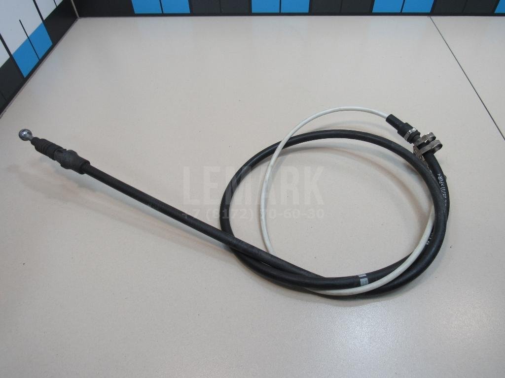 Трос стояночного тормоза