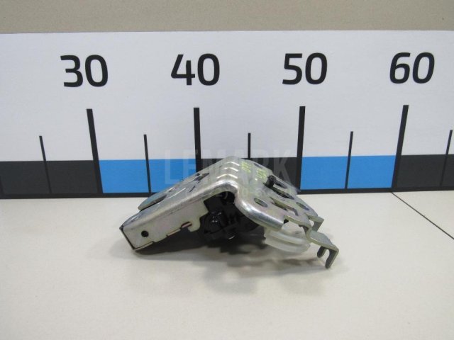 Замок багажника