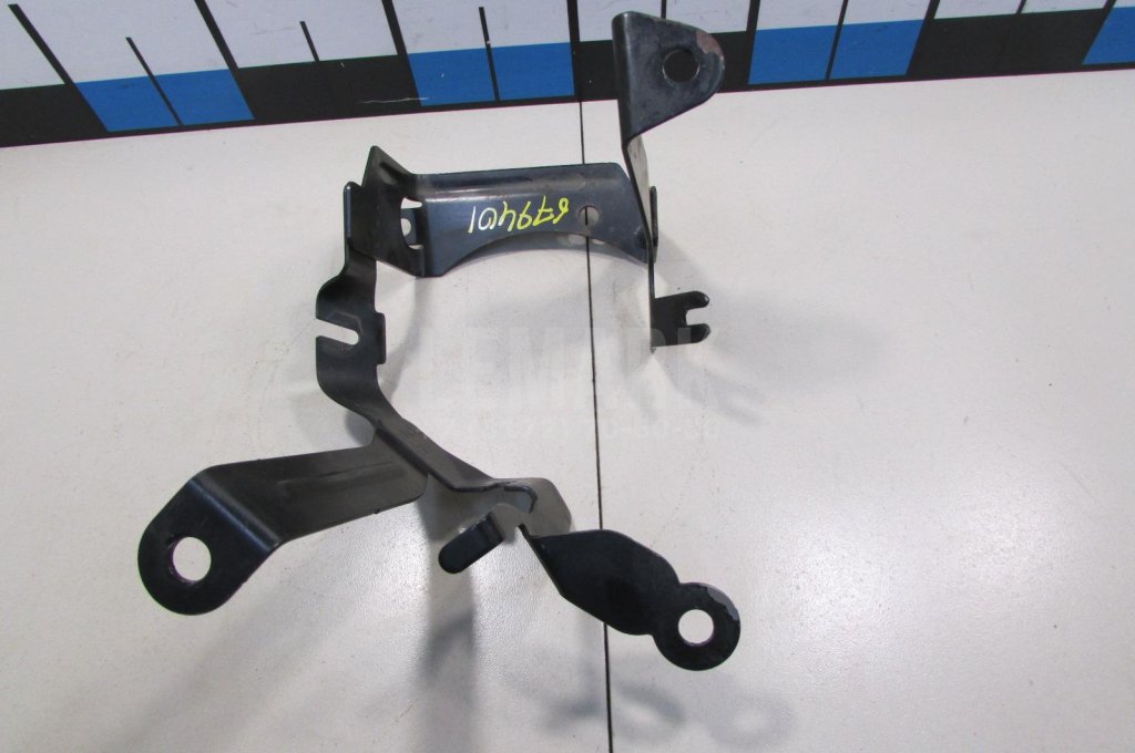 Кронштейн гидроусилителя